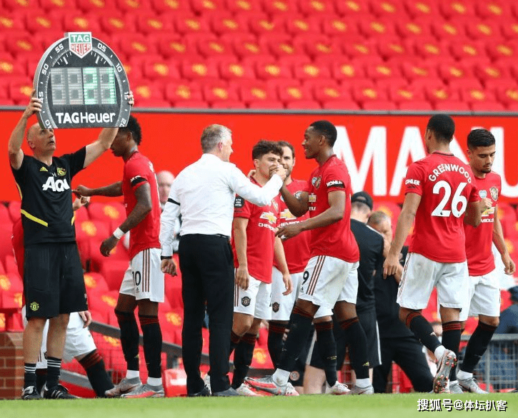  曼联替补奇兵建功完成对狼队逆转好戏