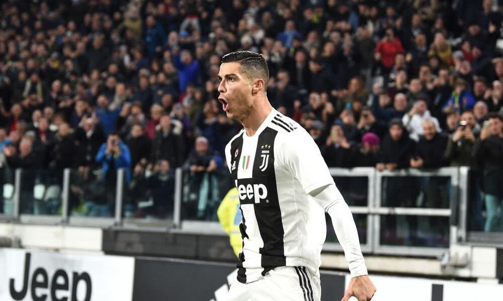  斑马军团尤文图斯控球压制，耐心传导撕破对手防线